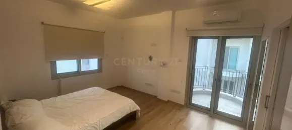 5 bedrooms Villa in Agios Athanasios, Cyprus No. 5419 12