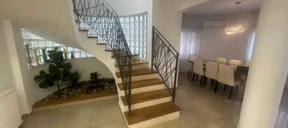 5 bedrooms Villa in Agios Athanasios, Cyprus No. 5419 15