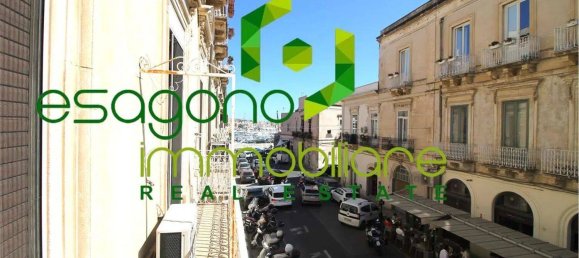 Квартира с 3 спальнями в Сиракузы, Италия № 350671 6