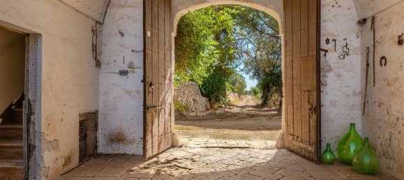 Здание 1000м² в Франкавилла Фонтана, Италия № 286646 4