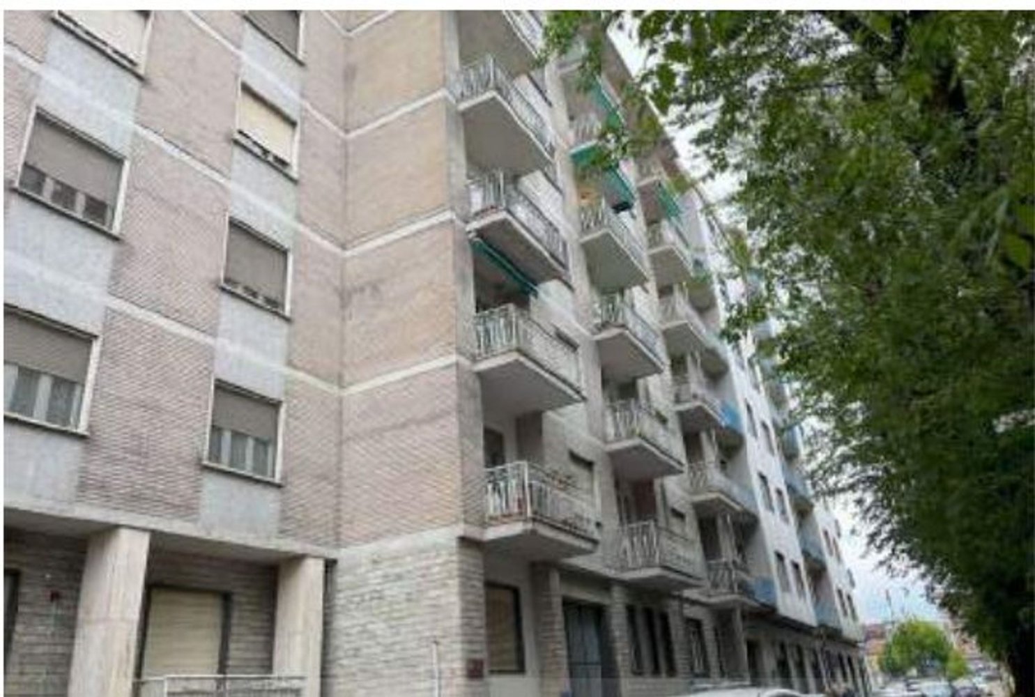 2 rooms Apartment in Chivasso, Italy No. 202506