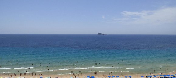 4 bedrooms Apartment in Benidorm, Spain No. 154542 2
