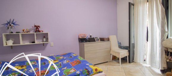 3 rooms Apartment in Prato, Italy No. 38744 7