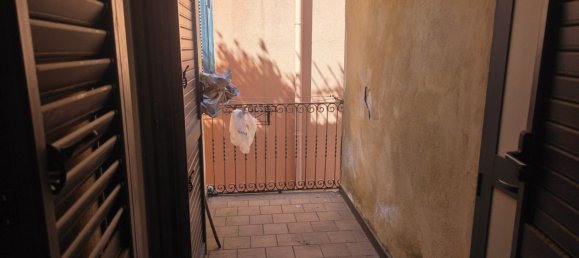 3 rooms Apartment in Cava de' Tirreni, Italy No. 278485 10