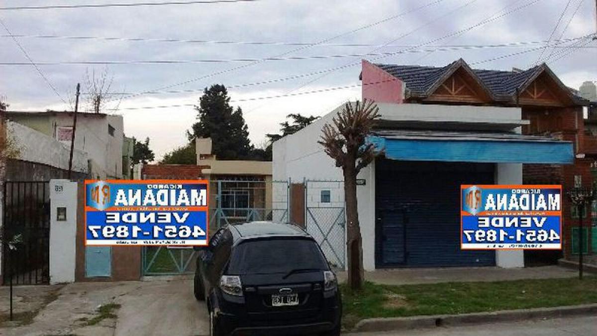 2 bedrooms House in Bermudez, Argentina No. 18965