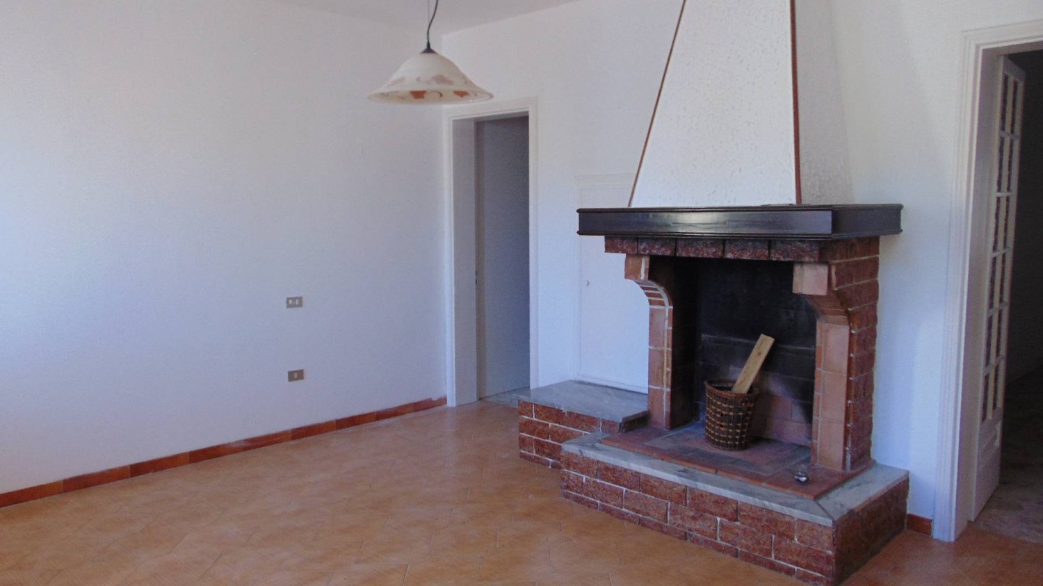 3غرفة منزل في Salve, Italy رقم 283327