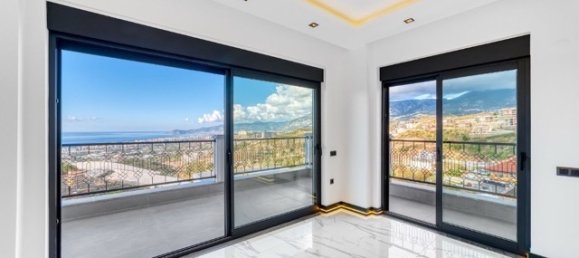 Villa 4+1 in Antalya, Turkey No. 33827 15