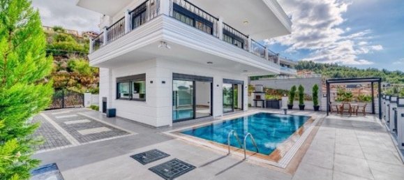 Villa 4+1 in Antalya, Turkey No. 33827 16