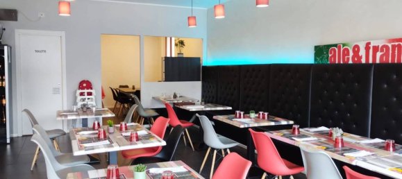 2 rooms Commercial property in Novara, Italy No. 64422 4