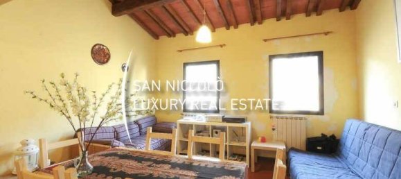 2 bedrooms Apartment in Florence, Italy No. 207305 2