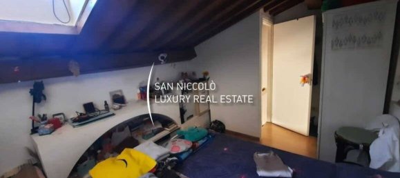 2 bedrooms Apartment in Florence, Italy No. 207305 7