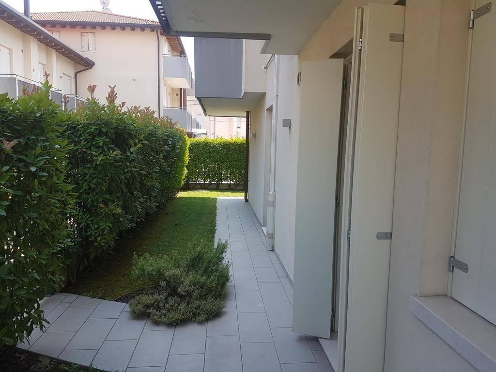 3 rooms House in Castelfranco Veneto, Italy No. 104135