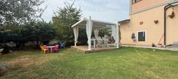 4 bedrooms House in Massa, Italy No. 334795 2
