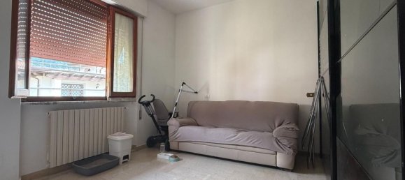 4 bedrooms House in Massa, Italy No. 334795 12