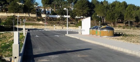 Land in Moraira, Spain No. 92217 8