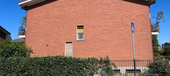 4 rooms House in San Colombano al Lambro, Italy No. 77022 8