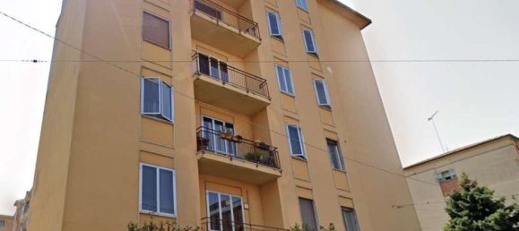 5 bedrooms Apartment in Mantua, Italy No. 381822 16