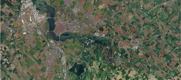 5 bedrooms Apartment in Mantua, Italy No. 381822 28