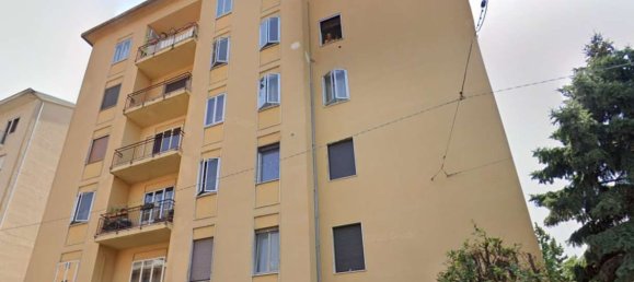 5 bedrooms Apartment in Mantua, Italy No. 381822 11