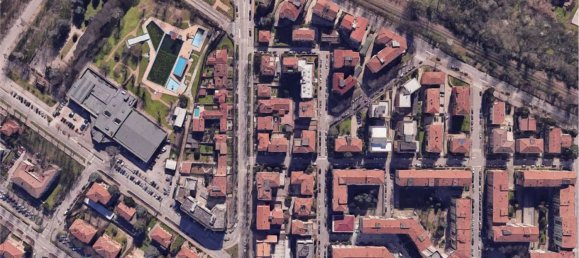 5 bedrooms Apartment in Mantua, Italy No. 381822 24