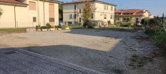 3 rooms Apartment in Moglia, Italy No. 13765 21