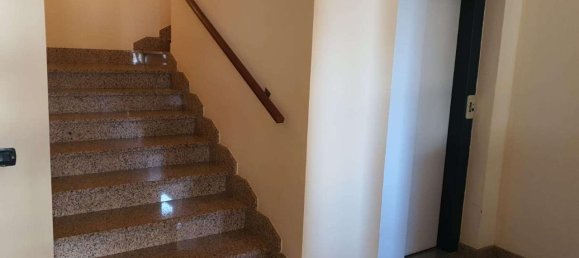 3 rooms Apartment in Moglia, Italy No. 13765 18