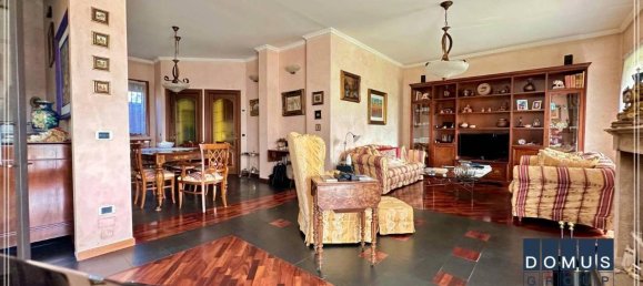 8غرفة فيلا في Arese, Italy رقم 37652 57