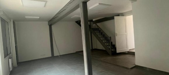 Edificio de 2 dormitorios en Dammarie, France No. 229670 7