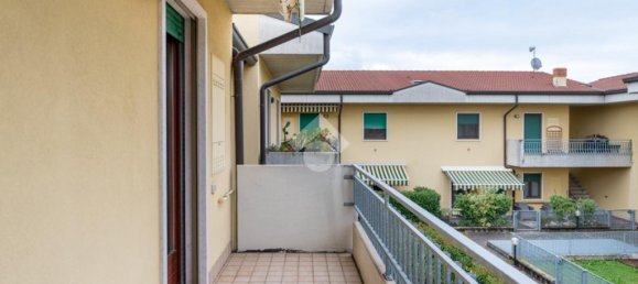 Apartamento T1 em Villafranca di Verona, Italy N.º 353946 6
