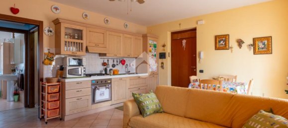 Apartamento T1 em Villafranca di Verona, Italy N.º 353946 11