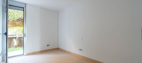 Квартира с 3 спальнями в Нова Санта Понса, Испания № 82694 11