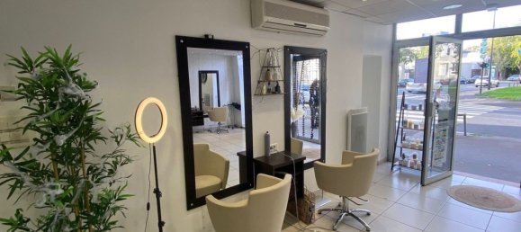 Propriété commerciale à Tours, France 55m² No. 266003 3