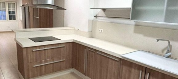 4 bedrooms House in Cordoba, Spain No. 167459 6