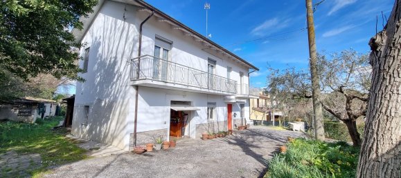 Casa de 6 divisões em Gradara, Italy N.º 13581 3