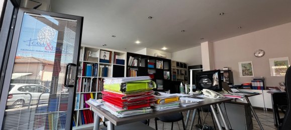 70m² Commercial property in Rome, Italy No. 160705 10