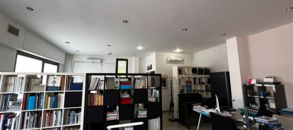 70m² Commercial property in Rome, Italy No. 160705 12