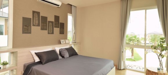 3 bedrooms Cafe / restaurant in Bang Lamung, Thailand No. 4940 9