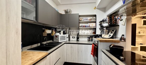 2 bedrooms Apartment in Bologna, Italy No. 361474 7