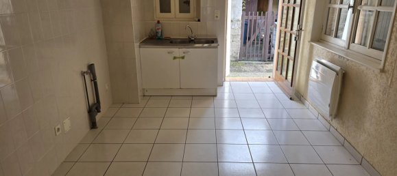 2 chambres Maison à Brassac-les-Mines, France No. 43259 3