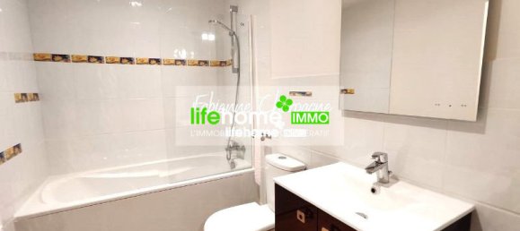 4 bedrooms House in Saint-Benoit-du-Sault, France No. 251020 8