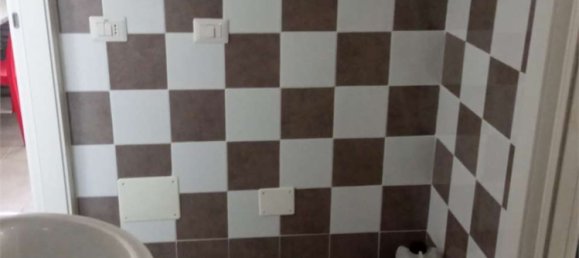 80m² Commercial property in Minturno, Italy No. 374671 20