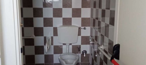 80m² Commercial property in Minturno, Italy No. 374671 19