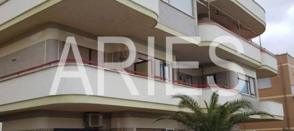 2 rooms Apartment in Rome, Italy No. 31738 6