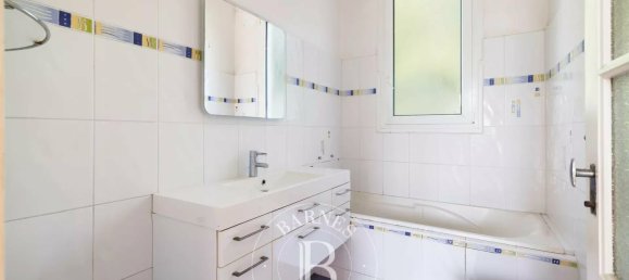 3 Schlafzimmer Haus in Anglet, France, Nr. 278152 10