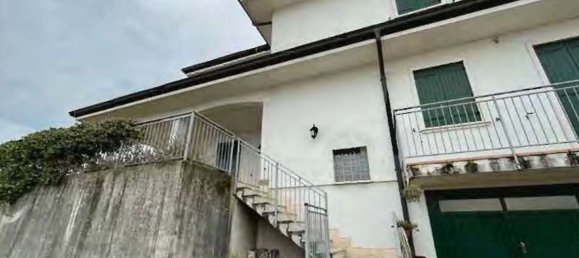 10-salle Villa à Roverbella, Italy No. 298745 2