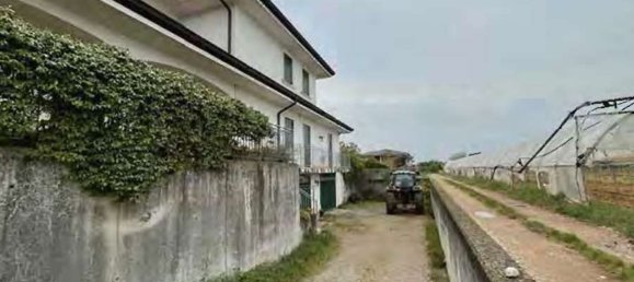 10-salle Villa à Roverbella, Italy No. 298745 8