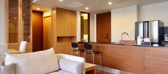 3 bedrooms Condo in Khlong Toei, Thailand No. 9480 6