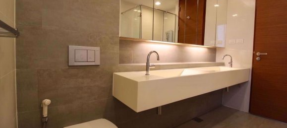 3 bedrooms Condo in Khlong Toei, Thailand No. 9480 20