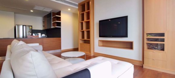 3 bedrooms Condo in Khlong Toei, Thailand No. 9480 4