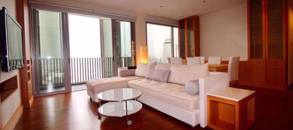 3 bedrooms Condo in Khlong Toei, Thailand No. 9480 7